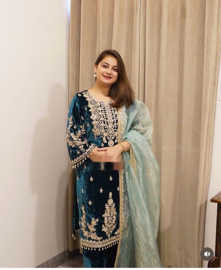 VELVET KURTI WITH BEAUTIFUL PLAZZO AND DUPATTA