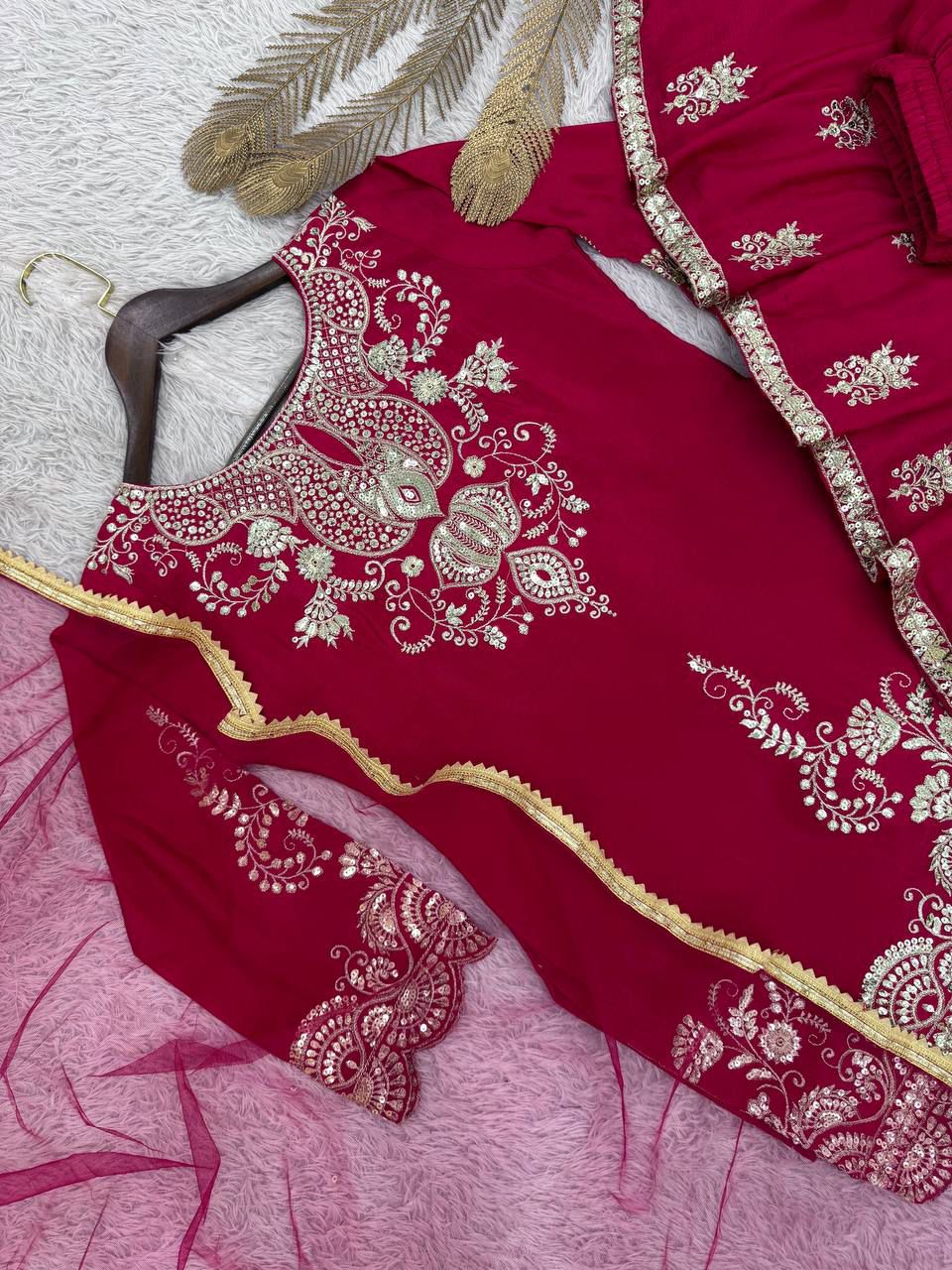 Elegant Kurti Set with Flair